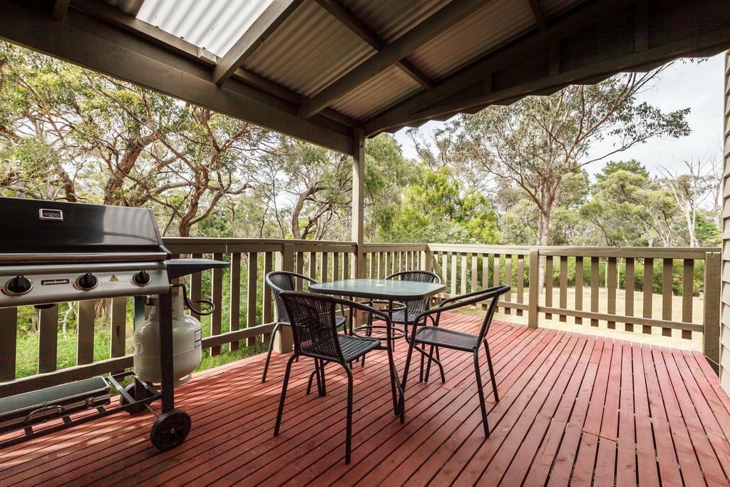 The Cottages At Hepburn Springs Room photo